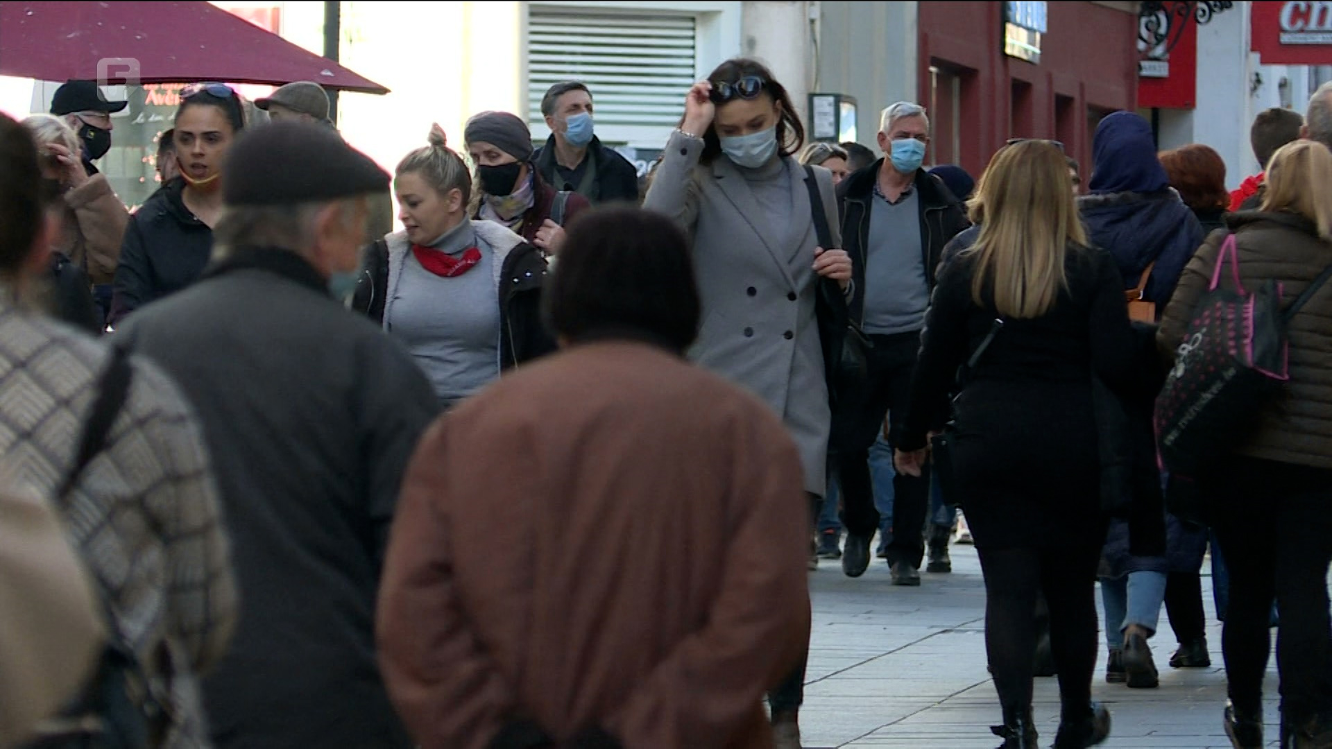 Da li priča o podjeli države služi da skrene pažnju sa stvarnih problema?